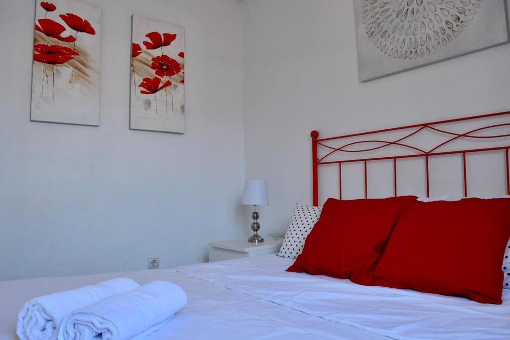 La casa roja: luminoso ático con vistas Sevilha Exterior foto